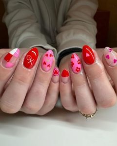 cute valentine nail ideas